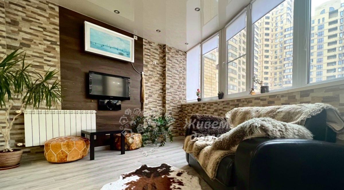 квартира г Волгоград р-н Центральный ул Новороссийская 11 фото 1
