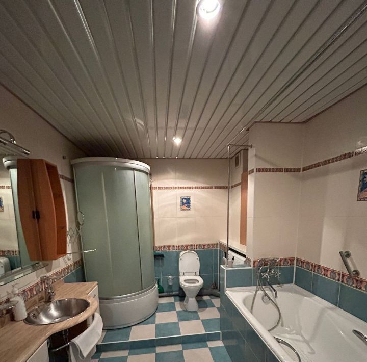 квартира г Тольятти р-н Автозаводский 15 квартал ул Дзержинского 42 фото 5