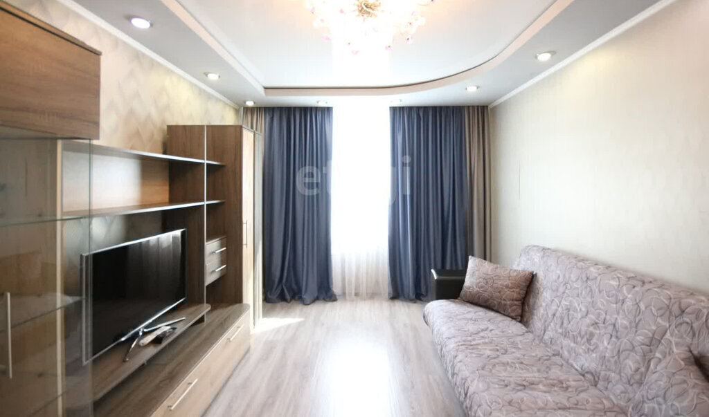 квартира г Новый Уренгой ул Молодежная 13 фото 2