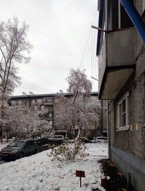 квартира г Новокузнецк р-н Куйбышевский ул Кутузова 74 фото 24