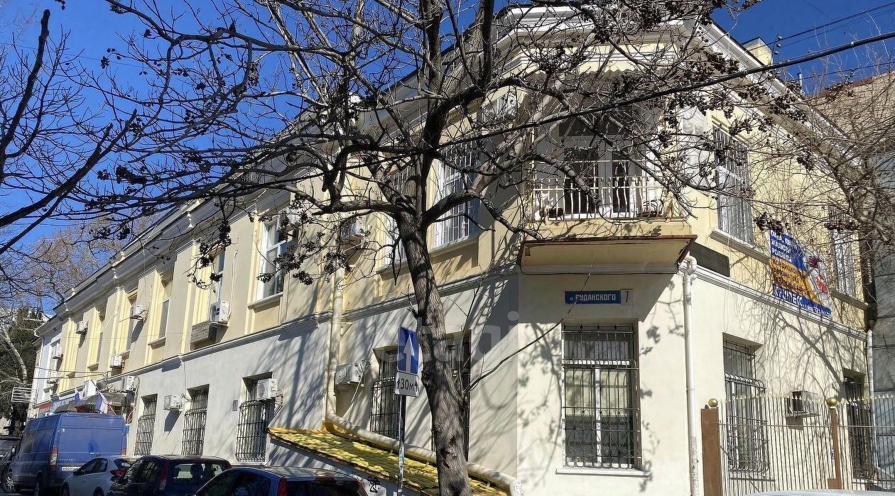 офис г Ялта ул Руданского 7 фото 3