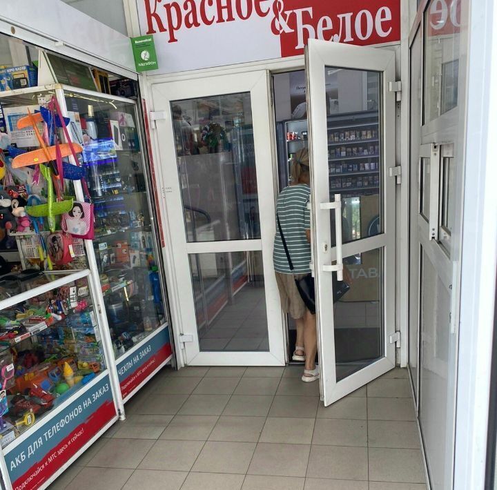 торговое помещение г Томск р-н Советский пр-кт Фрунзе 152 фото 3