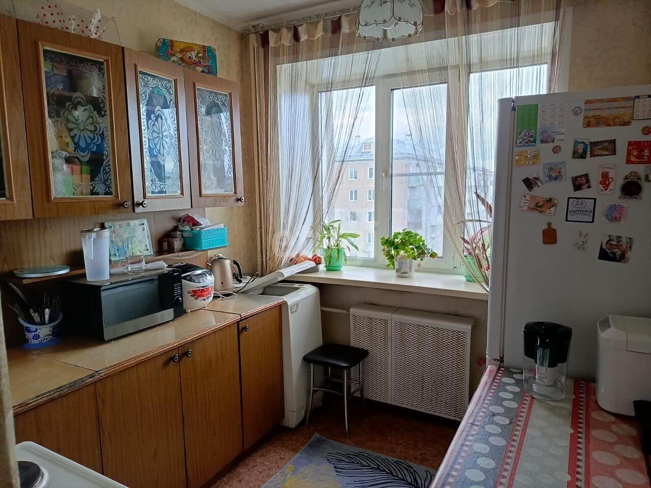 квартира г Кемерово р-н Центральный ул Гагарина 149 фото 1