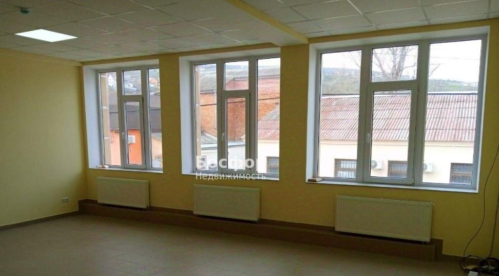 офис г Феодосия ул Октябрьская 4 фото 2