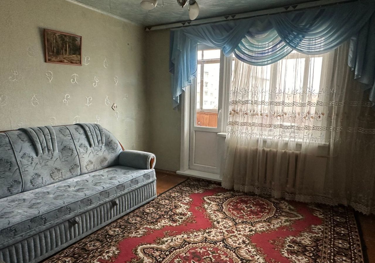 квартира р-н Артемовский г Артемовский ул Первомайская 61 фото 2