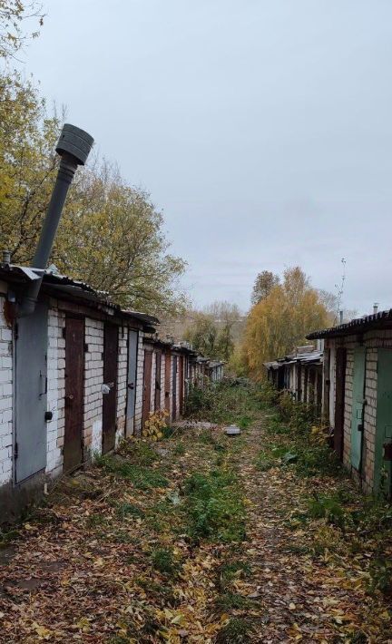 гараж г Киров р-н Первомайский пер Семаковский фото 1