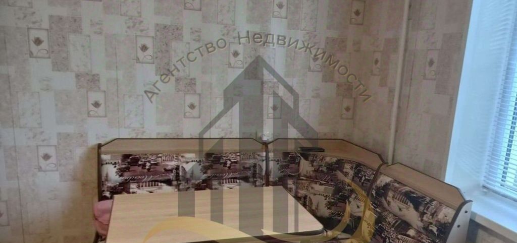 квартира г Старый Оскол микрорайон Макаренко 38 фото 3