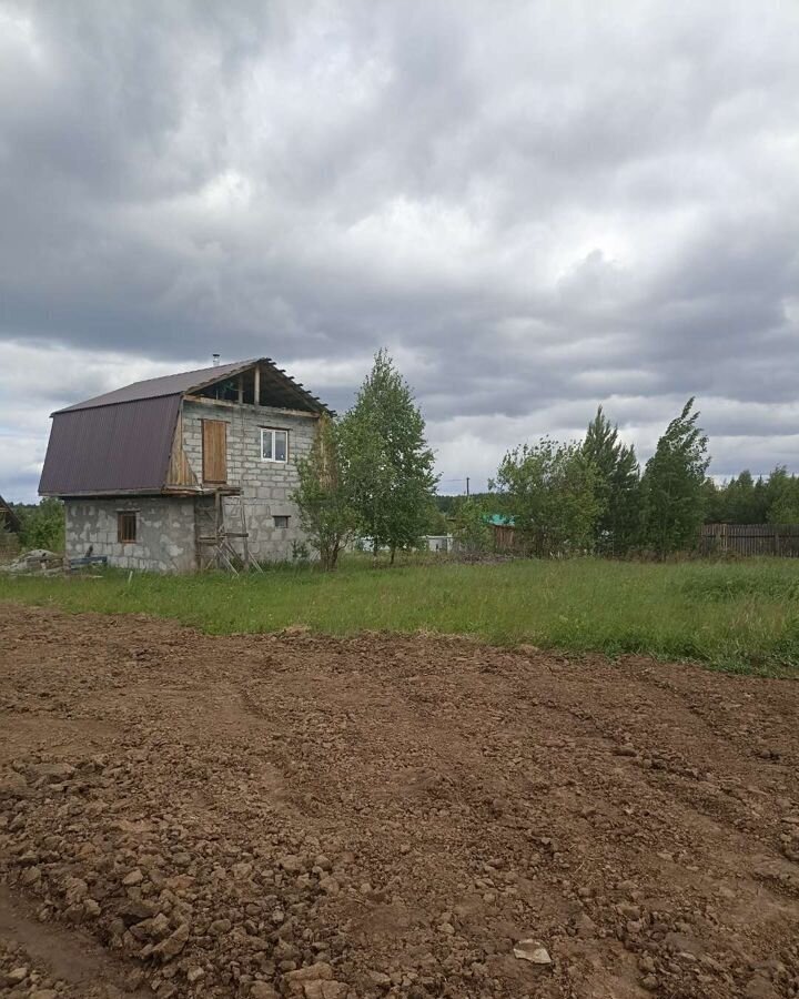 дом г Первоуральск с Слобода пер Тихий п Новоуткинск фото 1