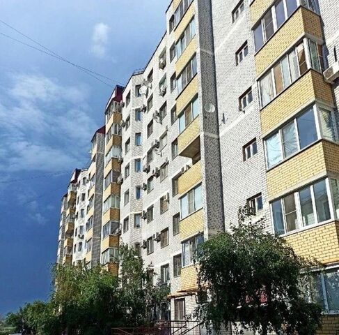 р-н Дзержинский мкр Жилгородок дом 9 фото