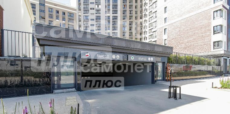 гараж г Тюмень р-н Центральный ул Пожарных и спасателей 3к/1 Центральный административный округ фото 1