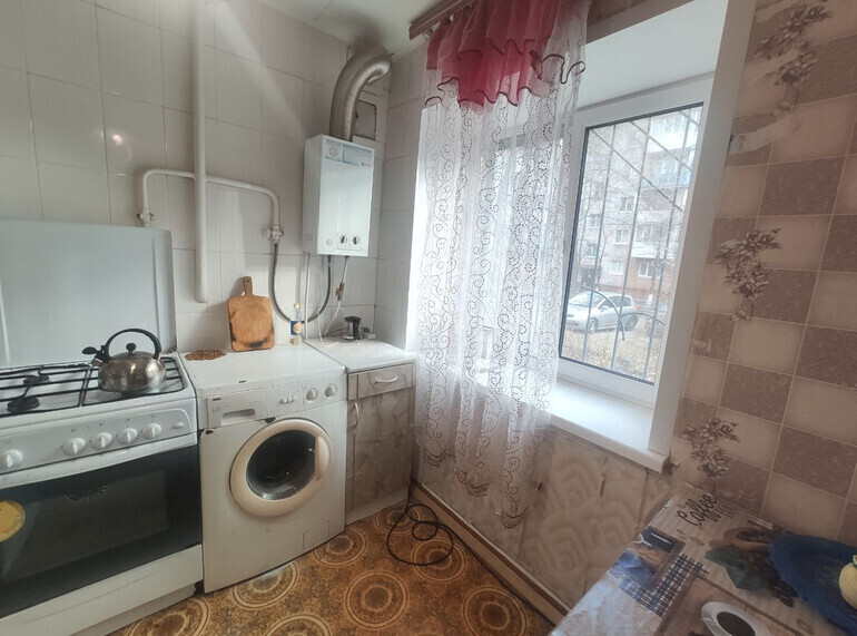 квартира г Брянск рп Радица-Крыловка Бежицкий район пер Северный 56 фото 1