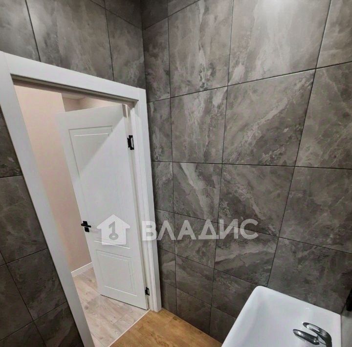 квартира г Белгород Западный ул Есенина 9к/2 фото 13