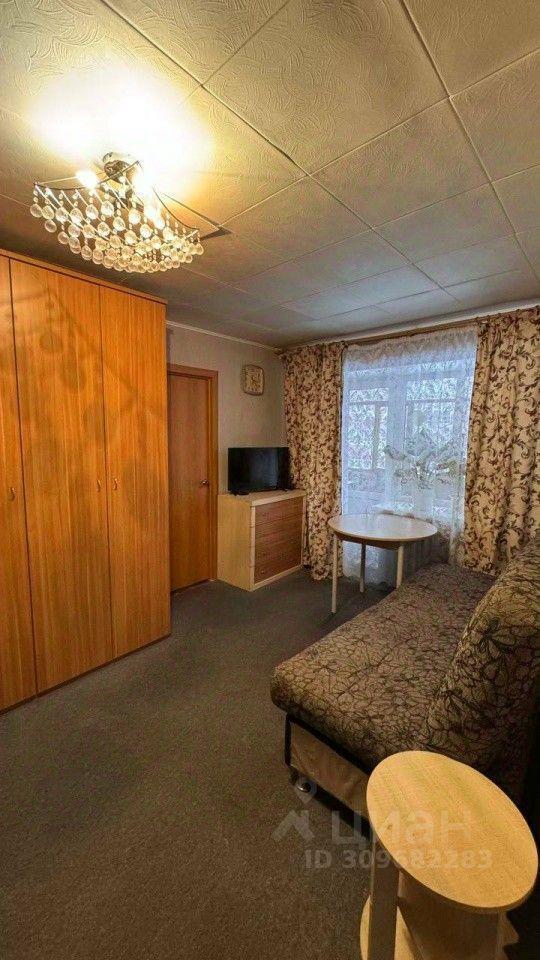 квартира г Екатеринбург р-н Орджоникидзевский пр-кт Космонавтов 90 фото 2