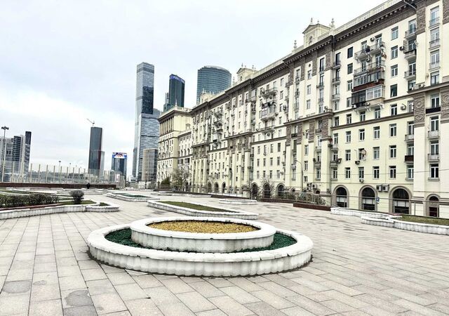 метро Кутузовская пр-кт Кутузовский 30 фото