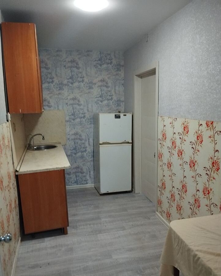 квартира г Омск р-н Ленинский Привокзальный ул Карбышева 23а фото 2
