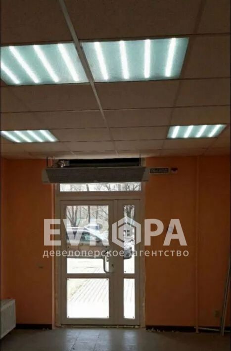 офис г Ульяновск р-н Засвияжский ул Аблукова 14 фото 2