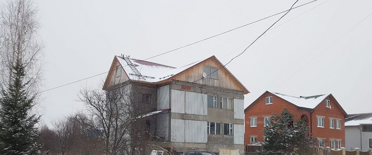 дом р-н Тарусский г Таруса ул Сиреневая 1 фото 1