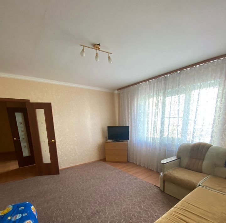 квартира г Омск р-н Кировский ул Дианова 20к/2 фото 5