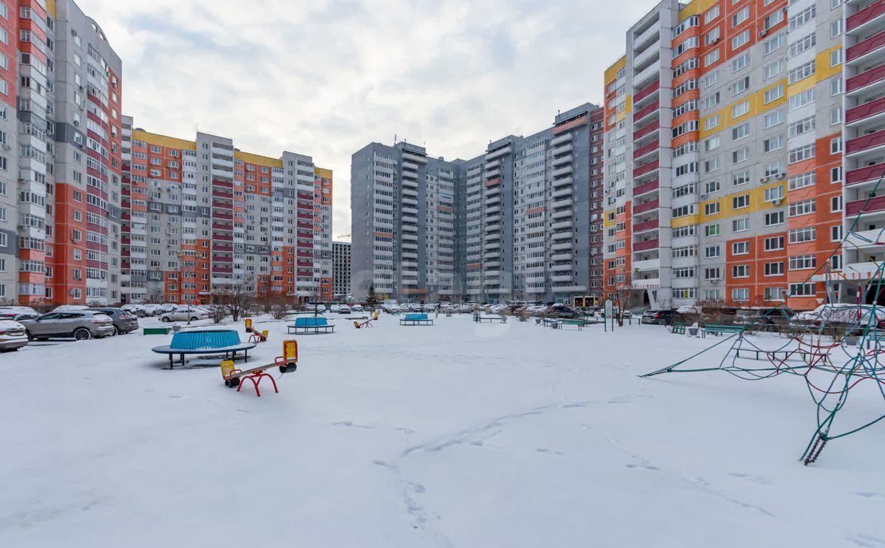 квартира г Тюмень р-н Калининский ул Кремлевская 112к/2 фото 22