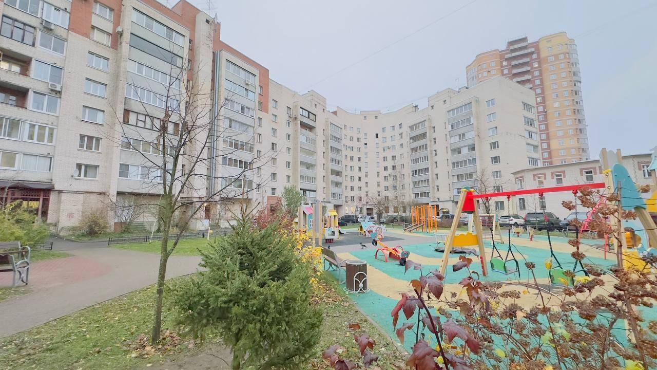 квартира г Сестрорецк ул Токарева 8 р-н Курортный Ленинградская область фото 1
