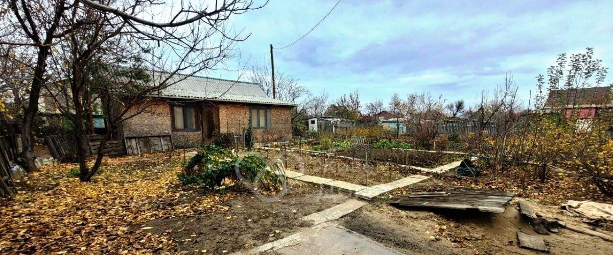 дом г Волгоград снт Заря ул. 25-я, Волжский фото 2