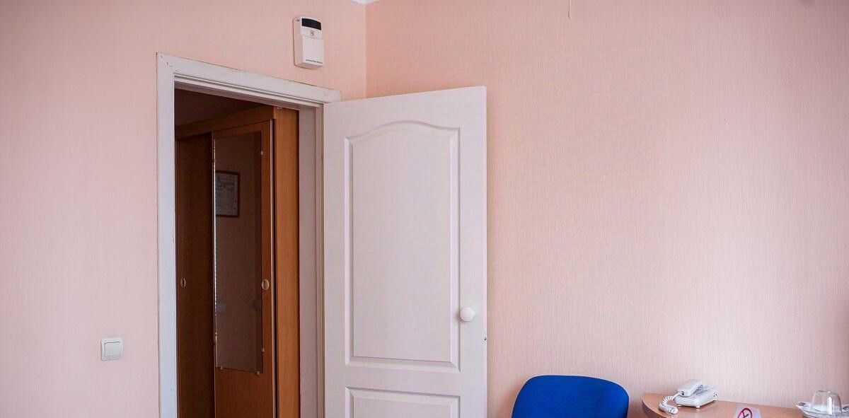 комната г Ижевск р-н Индустриальный ул Красногеройская 107 фото 3