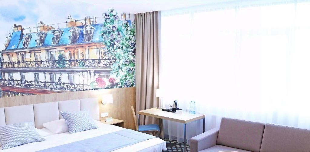 комната г Калининград р-н Центральный ул Театральная 30 фото 7