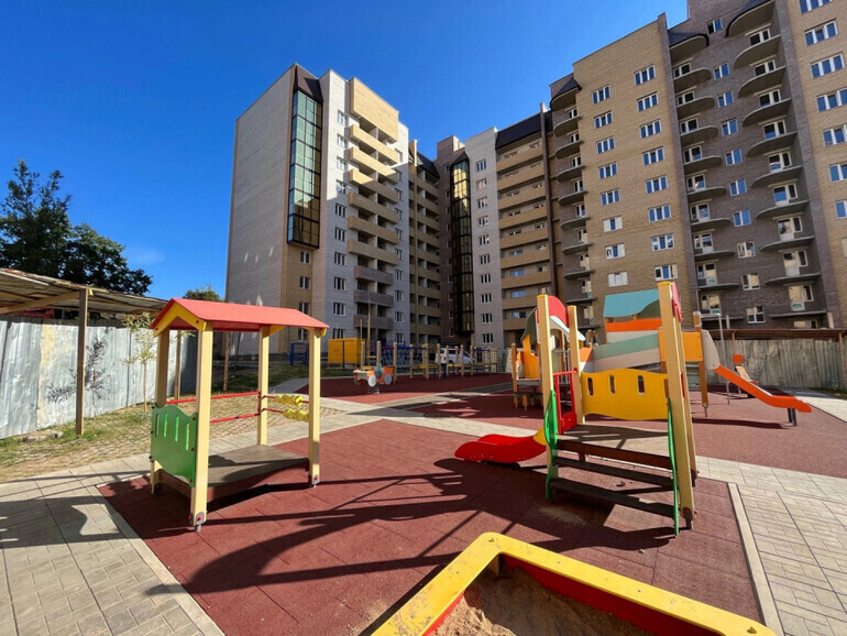 квартира г Смоленск р-н Промышленный ул. Киевская, д. 18 фото 1