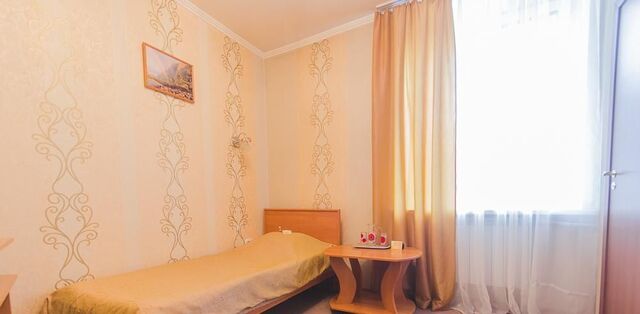 комната р-н Центральный дом 57а фото