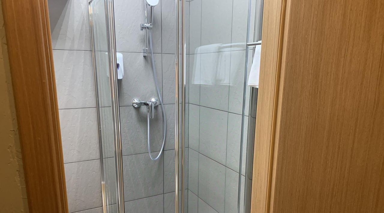 комната г Тольятти р-н Центральный ул Комсомольская 95 фото 4