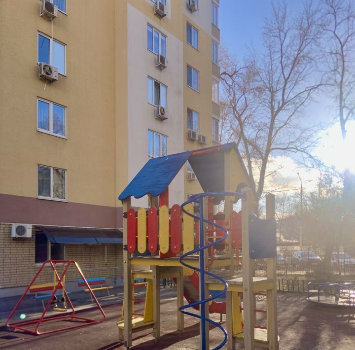 квартира г Саратов р-н Фрунзенский ул Шелковичная 60/62 фото 33