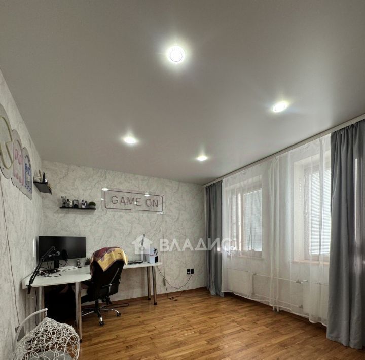 квартира г Волгоград р-н Дзержинский ул Ангарская 69/2 фото 6
