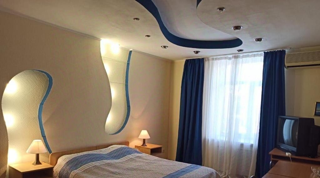 комната г Екатеринбург Динамо ул. Короленко, 5 фото 1