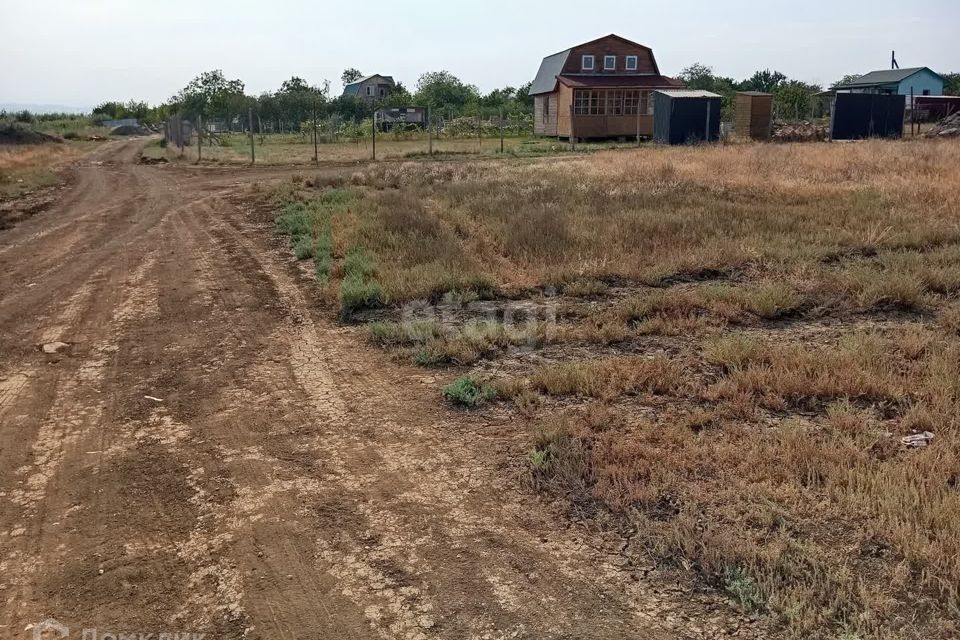 земля р-н Бахчисарайский с Тополи Феодосия городской округ, улица Энтузиастов фото 1