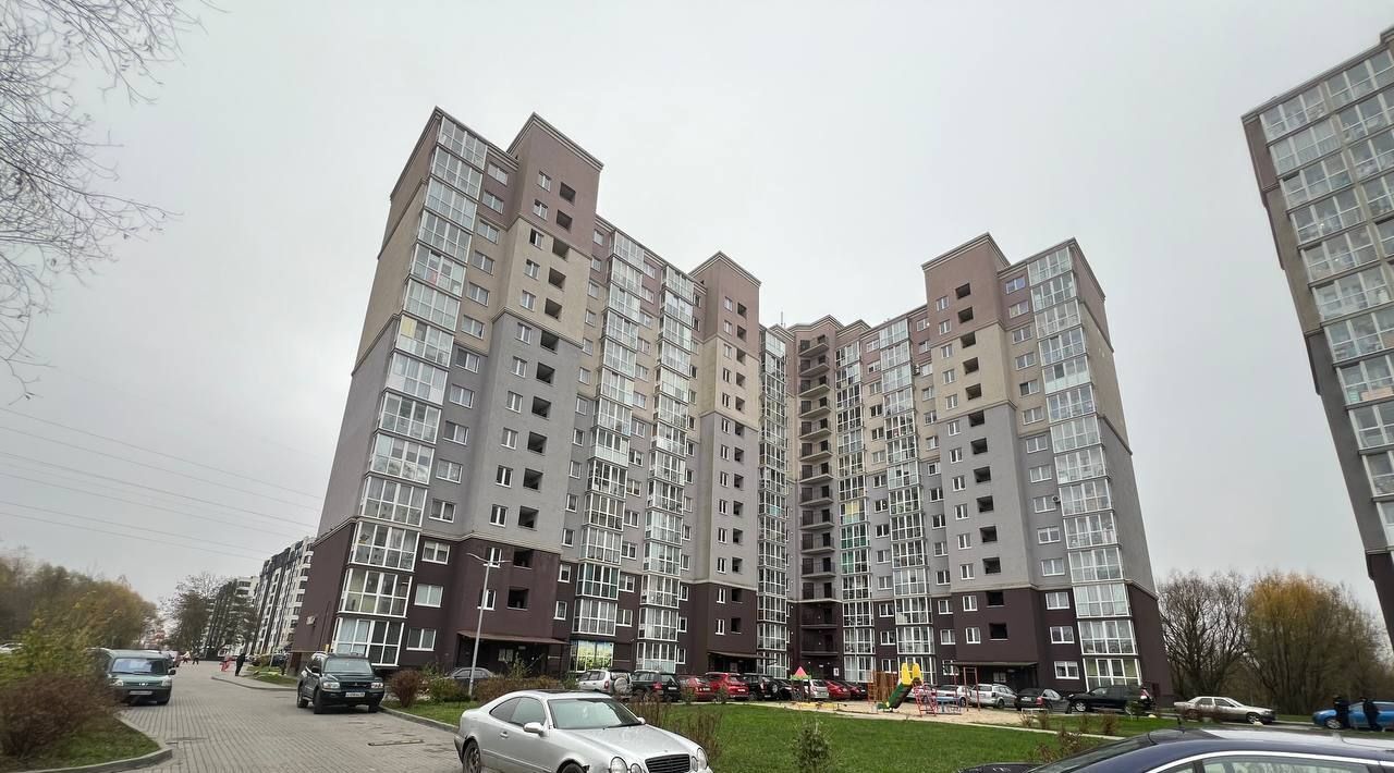 квартира г Калининград р-н Московский ул Летняя 70 фото 1