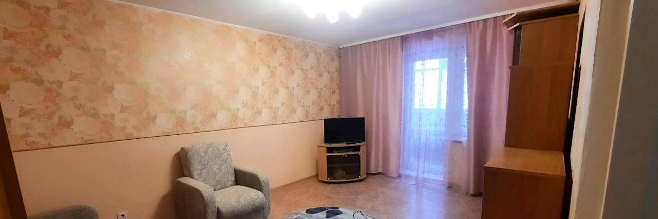 квартира г Пермь р-н Орджоникидзевский ул Кабельщиков 6 фото 1