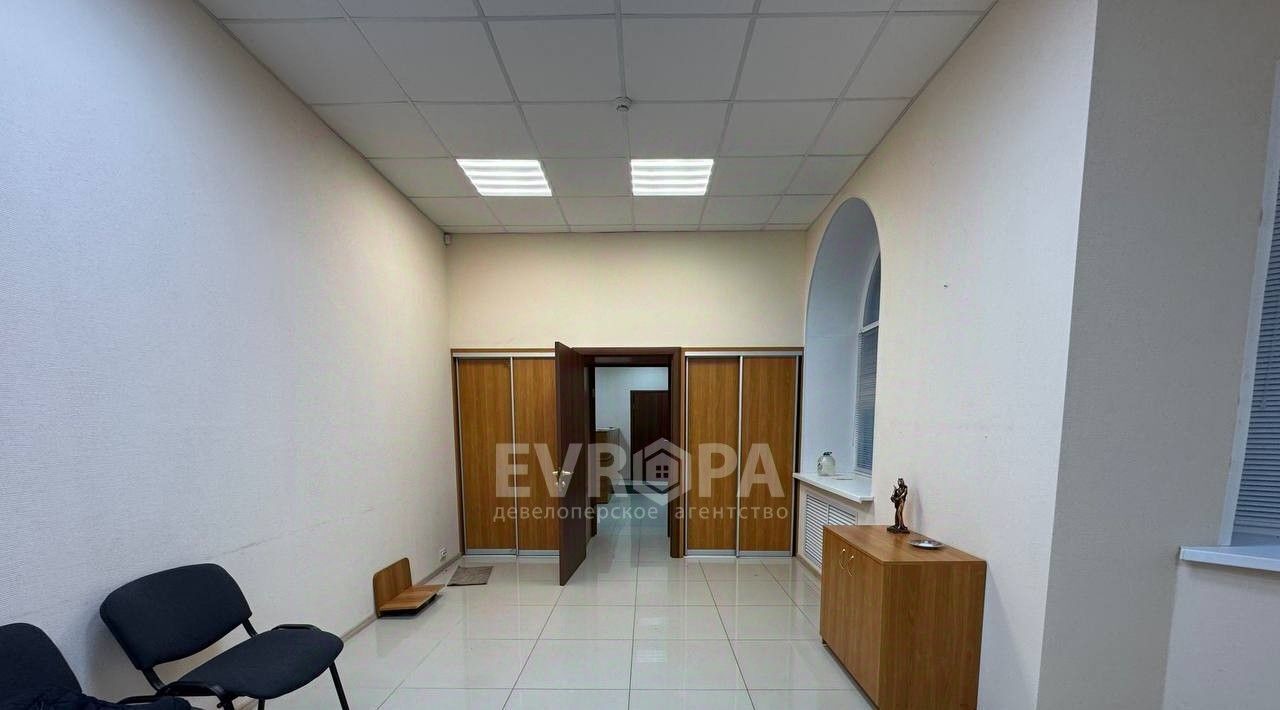 офис г Ульяновск р-н Засвияжский ул Октябрьская 3 фото 3