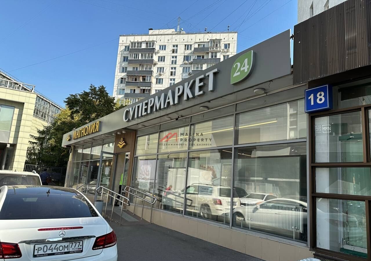 торговое помещение г Москва метро Бауманская Бауманка ул Спартаковская 18 фото 4