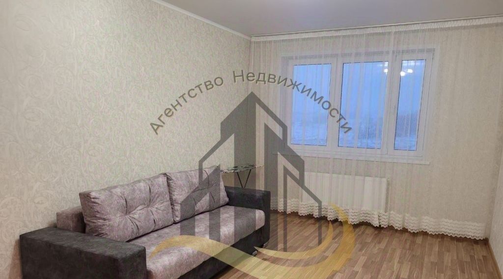 квартира г Старый Оскол Степной микрорайон 31 фото 2