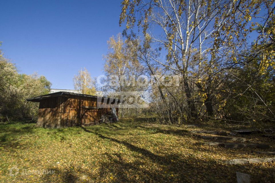 дом р-н Омский с Надеждино ул Центральная 25 фото 3