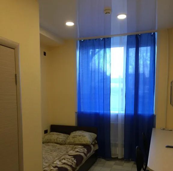 комната г Хабаровск р-н Кировский ул Чкалова 17 фото 1