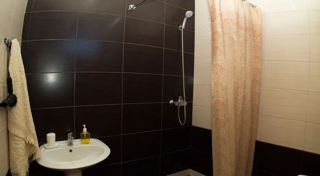 комната г Судак ул Рыбачья 18 фото 18