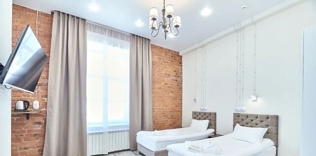 метро Гостиный Двор дом 6а фото