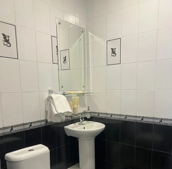комната г Сургут ул Григория Кукуевицкого 15/3 фото 4