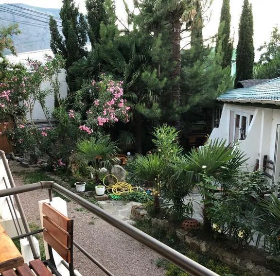 комната г Алушта пгт Партенит ул Горная 8 фото 18