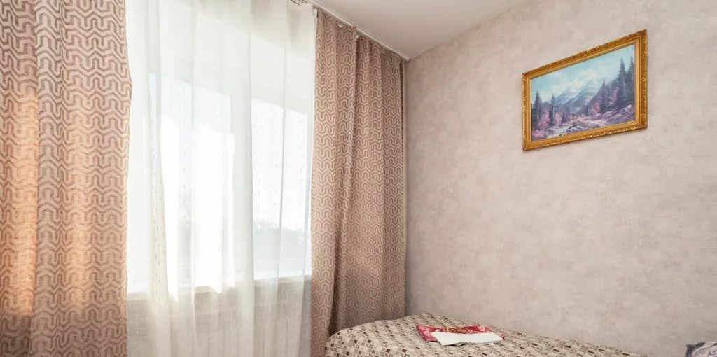 комната г Нижнеудинск ул Ленина 1 фото 2