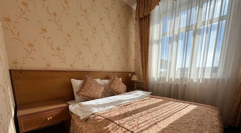 комната г Оренбург р-н Центральный ул Самолетная 194 фото 2