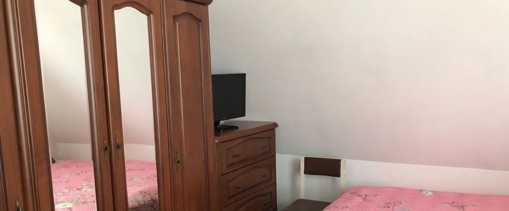 комната г Калининград р-н Ленинградский ул Колхозная 24а фото 2