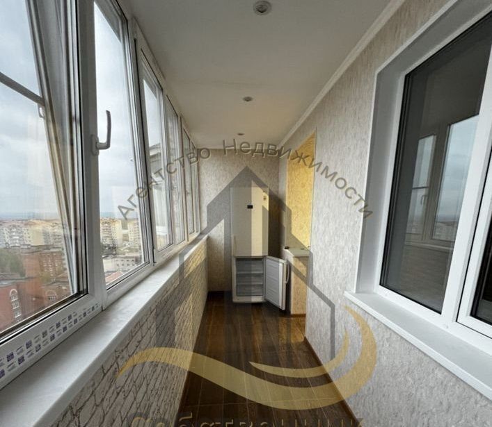квартира г Старый Оскол Дубрава 3 кв-л, 1А фото 3