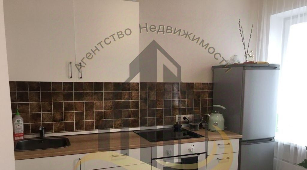 квартира г Старый Оскол Дубрава 1 кв-л, 22 фото 6